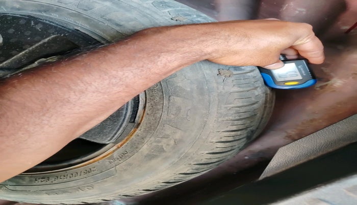 2016 Maruti Vitara Brezza LDI, Diesel, Manual, 56,950 km, tyre