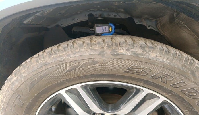 2023 Toyota Fortuner 4X2 AT 2.8 DIESEL, Diesel, Automatic, 32,098 km, tyre