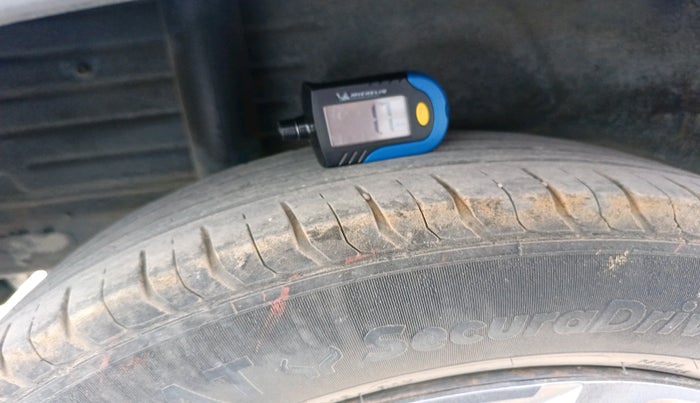 2022 CITROEN C3 FEEL 1.2, Petrol, Manual, 92,742 km, tyre