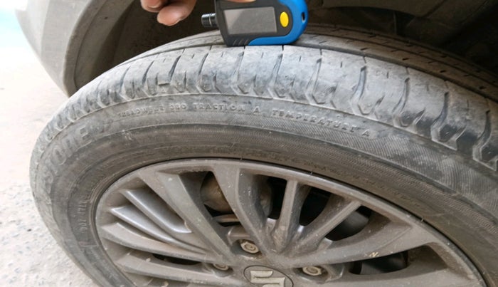 2021 Maruti Ertiga VXI CNG, CNG, Manual, 20,616 km, tyre