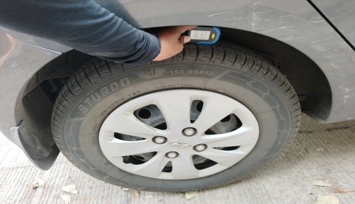 2012 Hyundai i10 SPORTZ 1.2, Petrol, Manual, 31,829 km, tyre