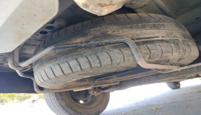 2024 Maruti Ertiga   VXI (O) CNG, CNG, Manual, 59,304 km, tyre