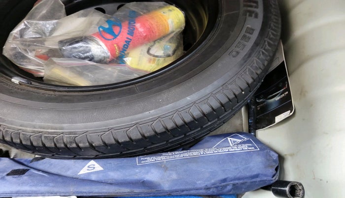 2013 Hyundai Verna FLUIDIC 1.6 VTVT EX, Petrol, Manual, 68,390 km, tyre