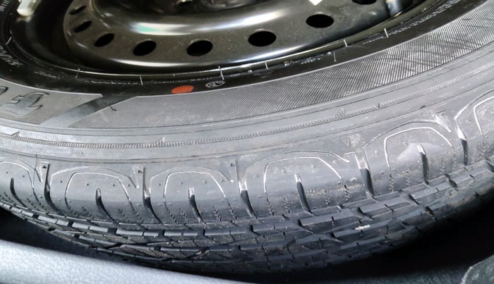 2018 Jeep Compass LONGITUDE (O) 2.0 DIESEL, Diesel, Manual, 75,542 km, tyre