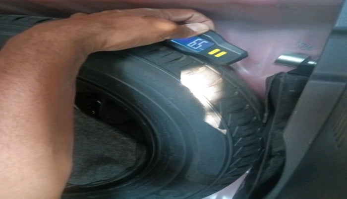 2023 Hyundai GRAND I10 NIOS SPORTZ AMT 1.2 KAPPA VTVT, Petrol, Automatic, 29,642 km, tyre