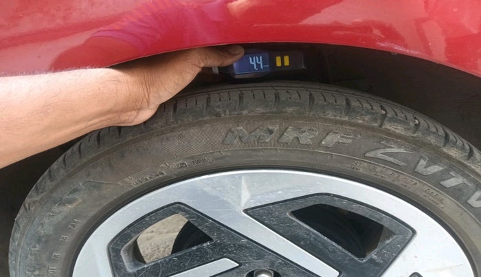 2023 Hyundai GRAND I10 NIOS SPORTZ AMT 1.2 KAPPA VTVT, Petrol, Automatic, 29,642 km, tyre