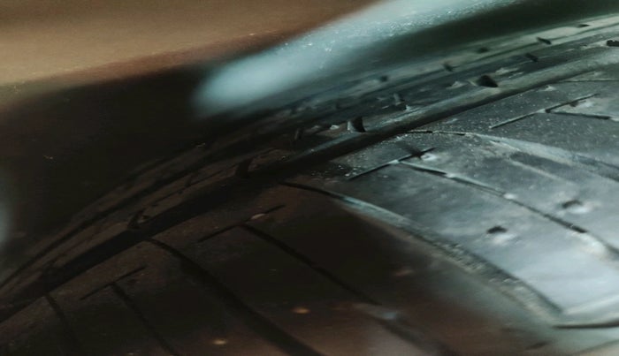 2022 Hyundai NEW I20 ASTA (O) 1.2 MT, Petrol, Manual, 37,642 km, tyre