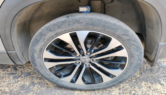 2021 MG HECTOR SHARP 2.0 DIESEL, Diesel, Manual, 81,744 km, tyre