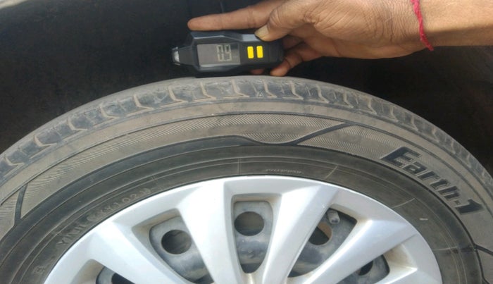 2016 Maruti Swift Dzire VDI, Diesel, Manual, 1,19,159 km, tyre