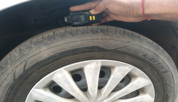 2016 Maruti Swift Dzire VDI, Diesel, Manual, 1,19,159 km, tyre