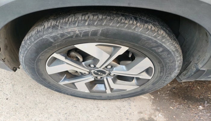 2022 KIA SONET HTX 1.0 DCT, Petrol, Automatic, 41,628 km, tyre