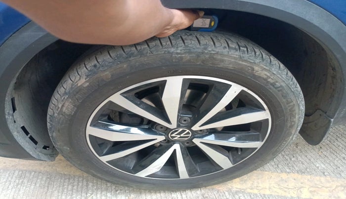 2021 Volkswagen T-ROC 1.5 TSI AT, Petrol, Automatic, 84,462 km, tyre