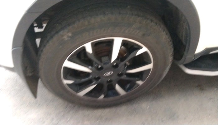 2019 Mahindra XUV500 W11, Diesel, Manual, 40,550 km, tyre