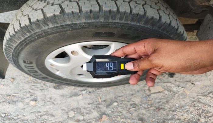 2023 Mahindra Bolero B6 (O), Diesel, Manual, 28,758 km, tyre