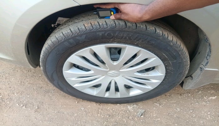 2013 Maruti Ertiga VXI, Petrol, Manual, 45,073 km, tyre