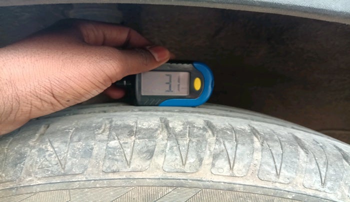 2022 KIA SONET HTK PLUS 1.2, Petrol, Manual, 35,094 km, tyre