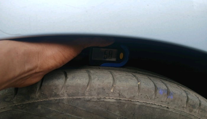 2011 Hyundai i10 MAGNA 1.2, Petrol, Manual, 48,659 km, tyre