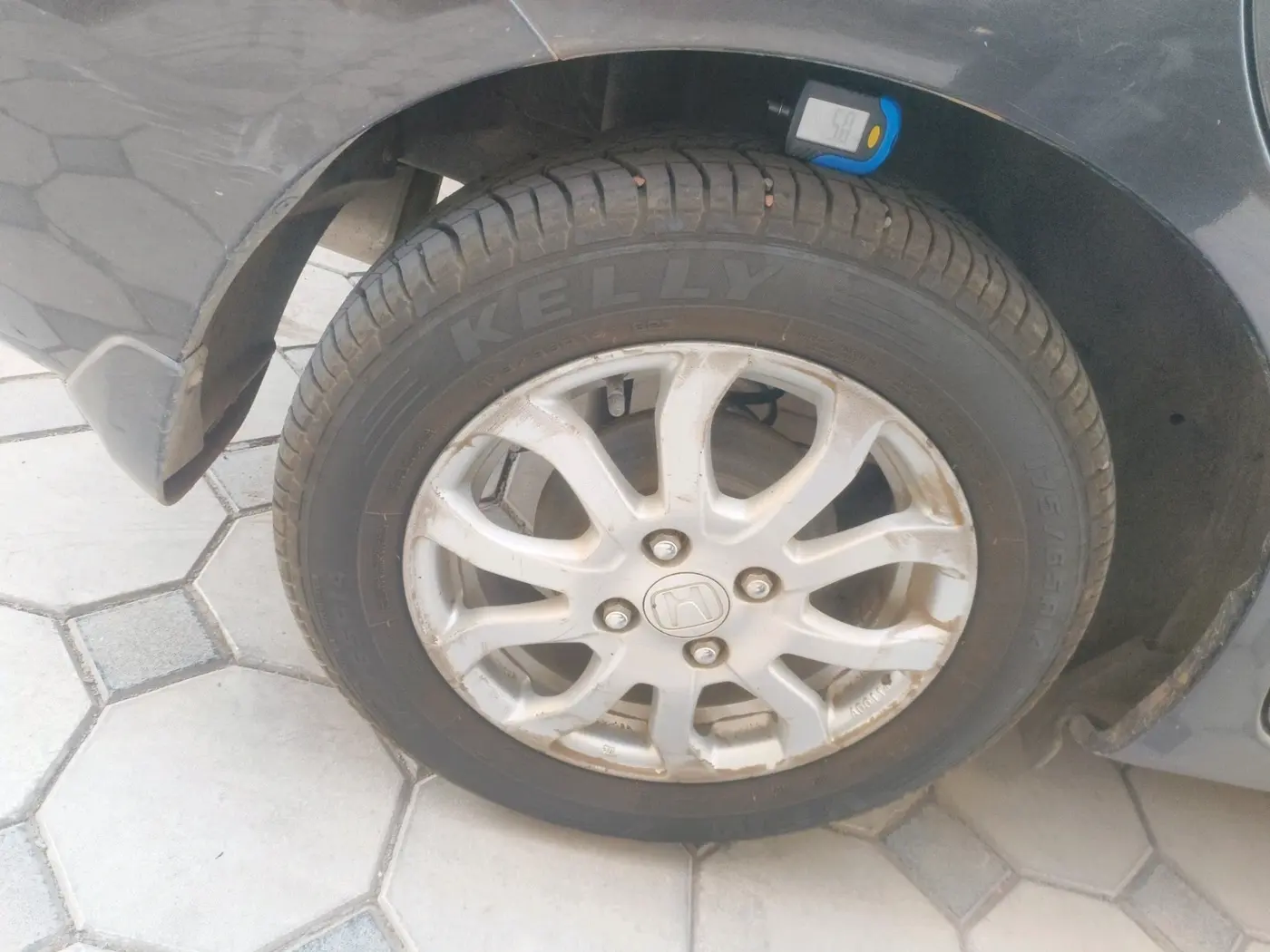 2017 Honda Amaze 1.2L I-VTEC VX, Petrol, Manual, 47,297 km, tyre