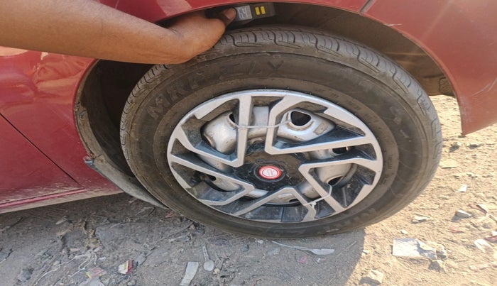 2010 Maruti Wagon R Duo DUO LXI LPG, Petrol, Manual, 94,193 km, tyre