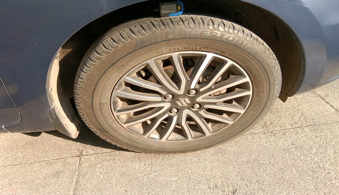 2020 Maruti Dzire ZXI Plus AMT, Petrol, Automatic, 64,378 km, tyre