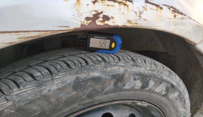 2011 Maruti Swift VDI, Diesel, Manual, 1,45,843 km, tyre