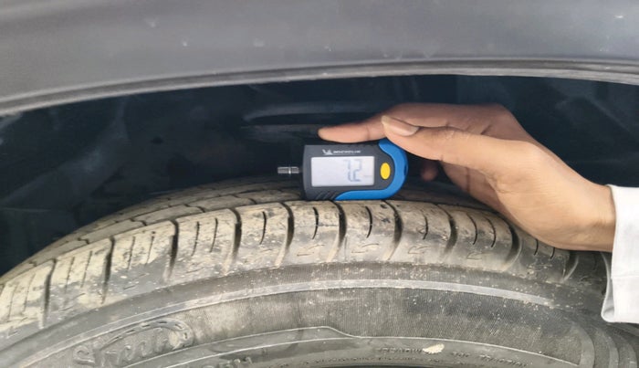 2019 Maruti Vitara Brezza ZDI PLUS AT DUAL TONE, Diesel, Automatic, 39,408 km, tyre