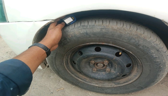 2013 Mahindra Verito 1.5 D4, Diesel, Manual, 86,224 km, tyre