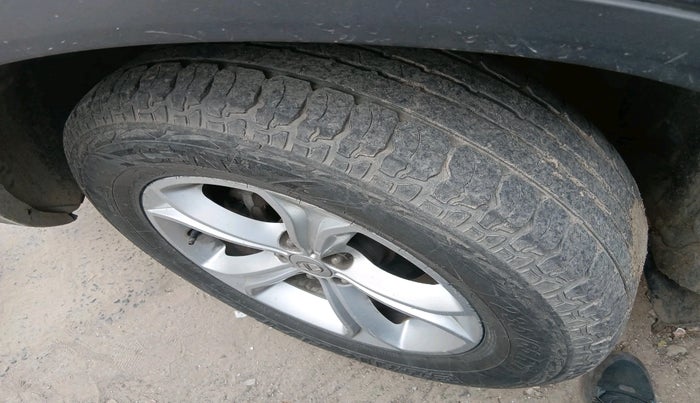 2019 Tata Harrier XZ 2.0L, Diesel, Manual, 1,00,112 km, tyre