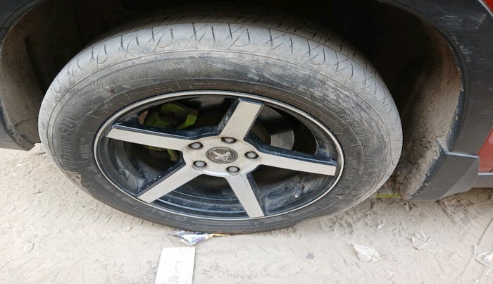 2016 Maruti Vitara Brezza LDI, Diesel, Manual, 90,000 km, tyre