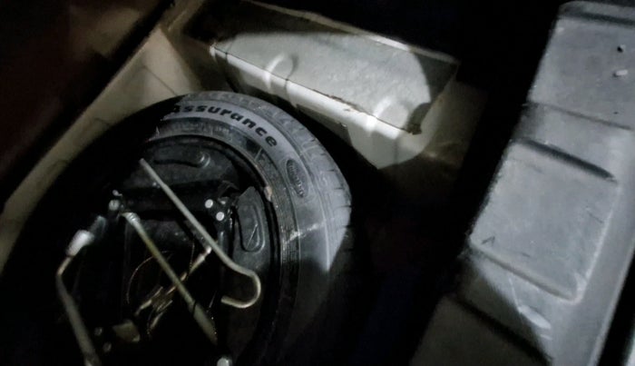 2020 Tata NEXON XZA PLUS DIESEL, Diesel, Automatic, 96,292 km, tyre