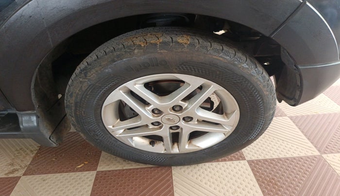 2016 Mahindra NUVOSPORT N8 AMT, Diesel, Automatic, 1,09,135 km, tyre