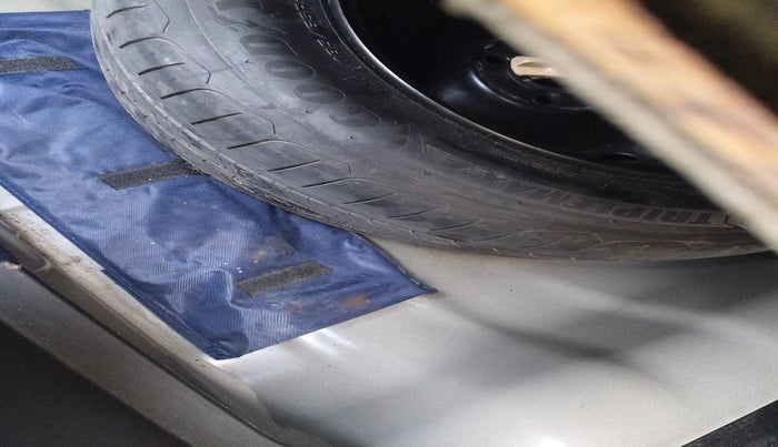 2023 Hyundai Verna SX (O) 1.5 TURBO PETROL MT, Petrol, Manual, 40,776 km, tyre