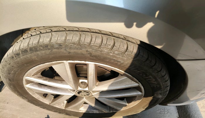 2017 Skoda Rapid STYLE 1.5 TDI, Diesel, Manual, 1,28,399 km, tyre