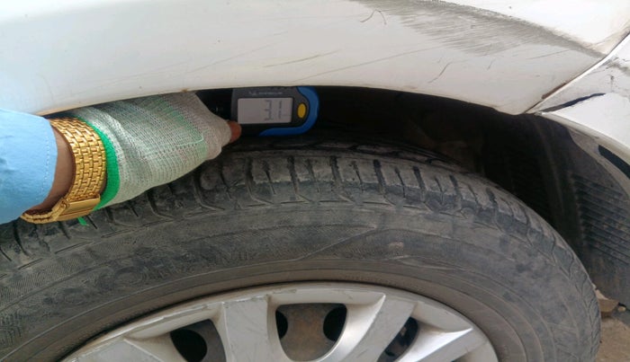 2011 Hyundai i20 MAGNA 1.2, Petrol, Manual, 60,152 km, tyre