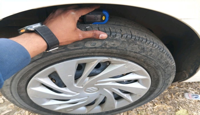 2021 Maruti Ertiga VXI CNG, CNG, Manual, 69,351 km, tyre