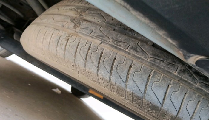 2024 Tata PUNCH ADVENTURE RHYTHM CNG, CNG, Manual, 47,350 km, tyre