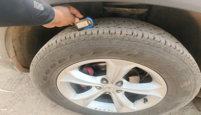 2023 Tata Harrier XT PLUS 2.0L KRYOTEC, Diesel, Manual, 69,599 km, tyre