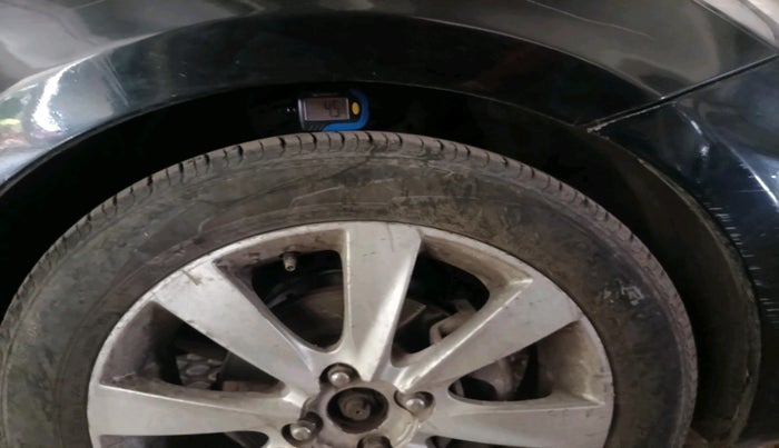 2011 Hyundai Verna FLUIDIC 1.6 CRDI SX, Diesel, Manual, 1,80,939 km, tyre