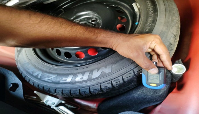 2016 Maruti Baleno DELTA PETROL 1.2, Petrol, Manual, 26,817 km, tyre