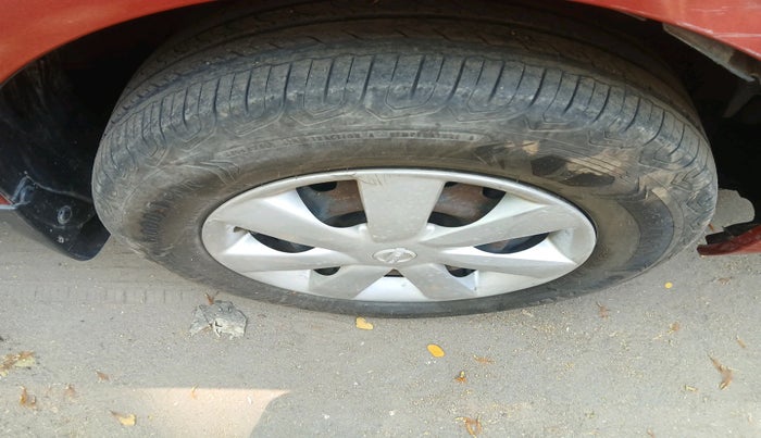 2011 Nissan Sunny XL, Petrol, Manual, 1,11,341 km, tyre