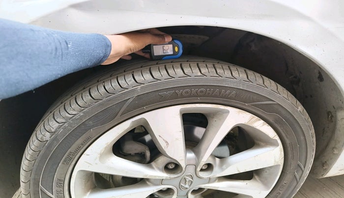 2014 Hyundai Elite i20 ASTA 1.4 CRDI, Diesel, Manual, 1,40,389 km, tyre