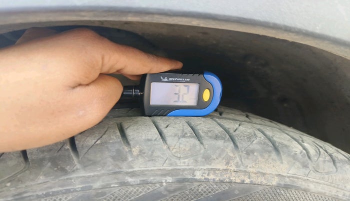 2022 Tata NEXON EV XZ PLUS, Electric, Automatic, 63,755 km, tyre