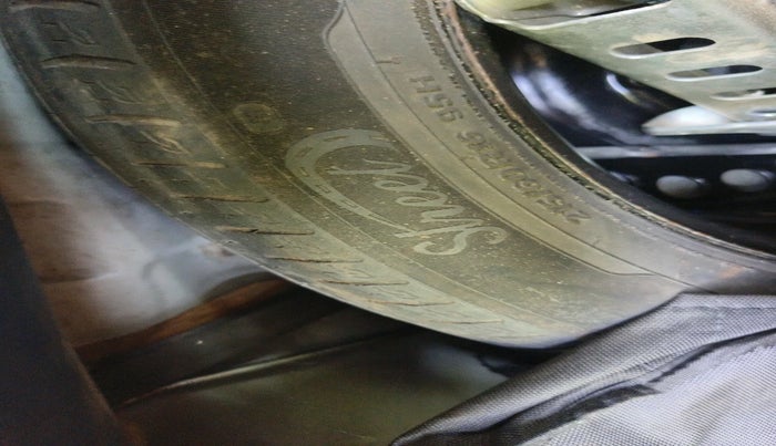 2022 Tata NEXON EV XZ PLUS, Electric, Automatic, 63,755 km, tyre