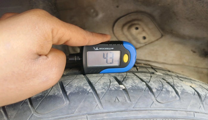 2022 Tata NEXON EV XZ PLUS, Electric, Automatic, 63,755 km, tyre