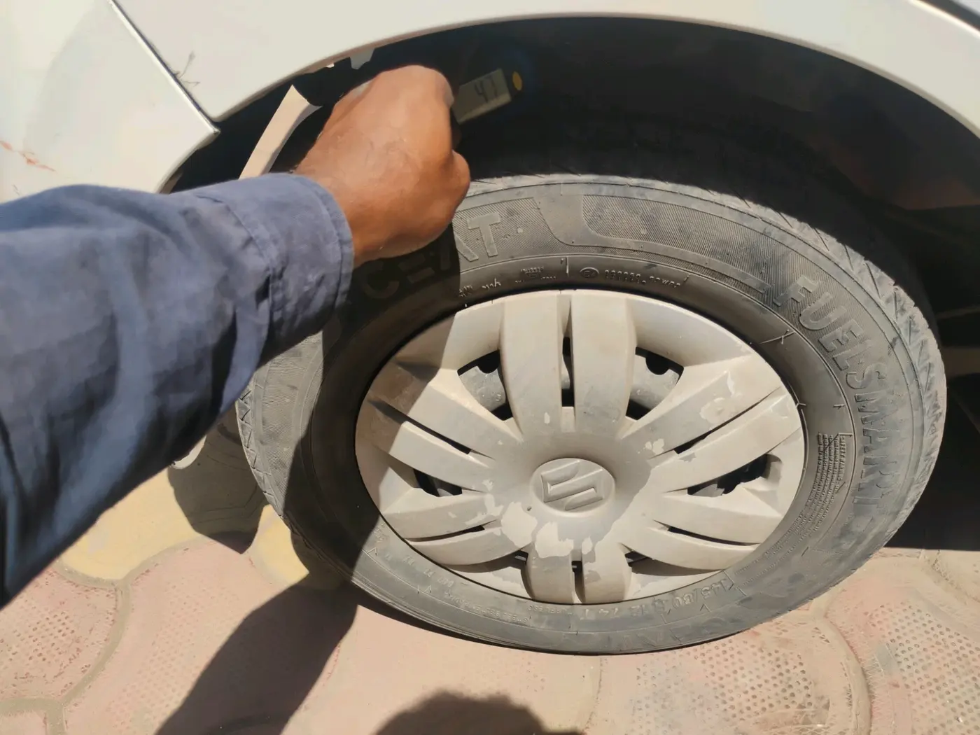 2019 Maruti Alto VXI, Petrol, Manual, 29,941 km, tyre