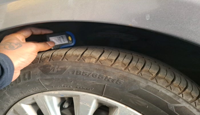 2016 Maruti Ciaz ZDI SHVS, Diesel, Manual, 1,50,119 km, tyre