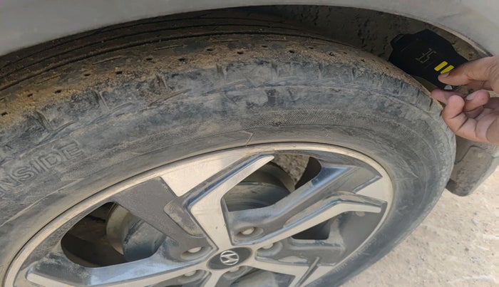 2019 Hyundai Creta SX (O) 1.6 PETROL, Petrol, Manual, 58,305 km, tyre