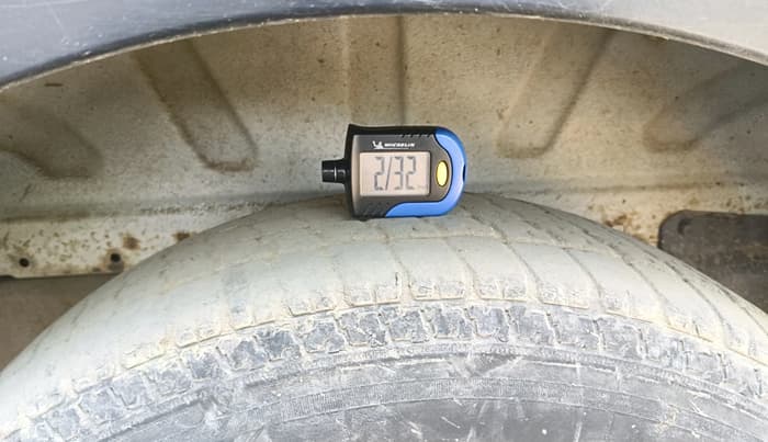 2012 Mahindra Xylo E4, Diesel, Manual, 1,48,733 km, tyre