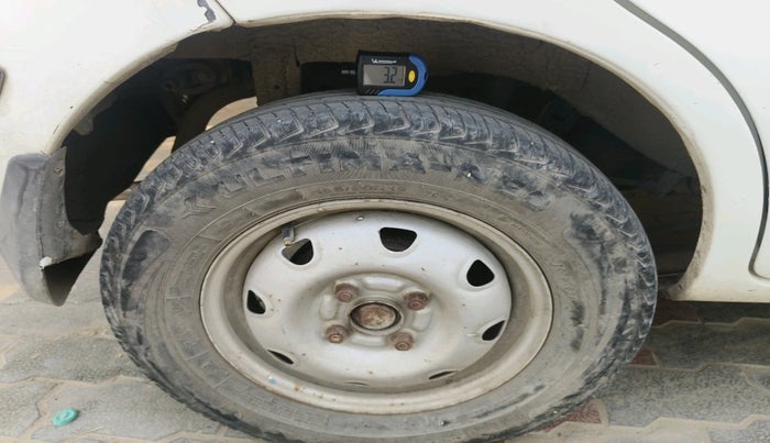 2010 Maruti Wagon R VXI MINOR, Petrol, Manual, 4,16,237 km, tyre