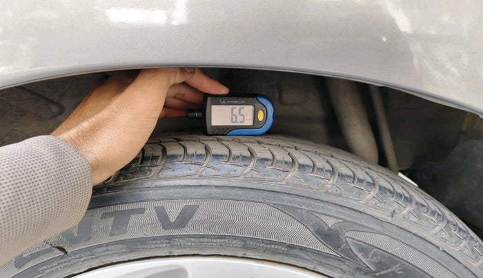 2014 Maruti Celerio VXI, Petrol, Manual, 12,088 km, tyre